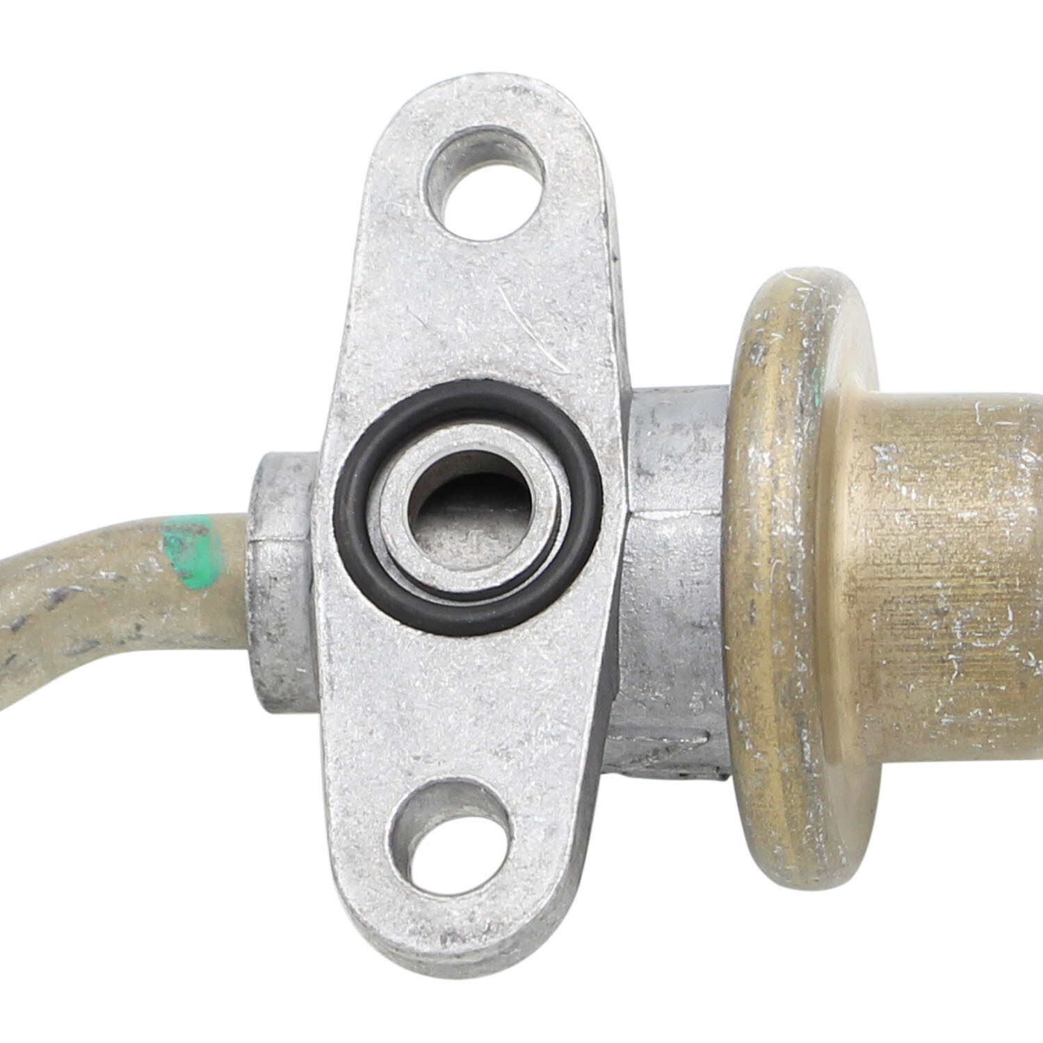 Купить Fuel Pressure Regulator 16740MBWJ32 for 20012006 Honda