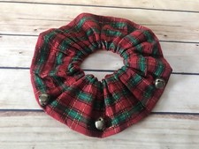 Jingle Bell Red Green Christmas Door Hanger Decor Elastic Stretch Center