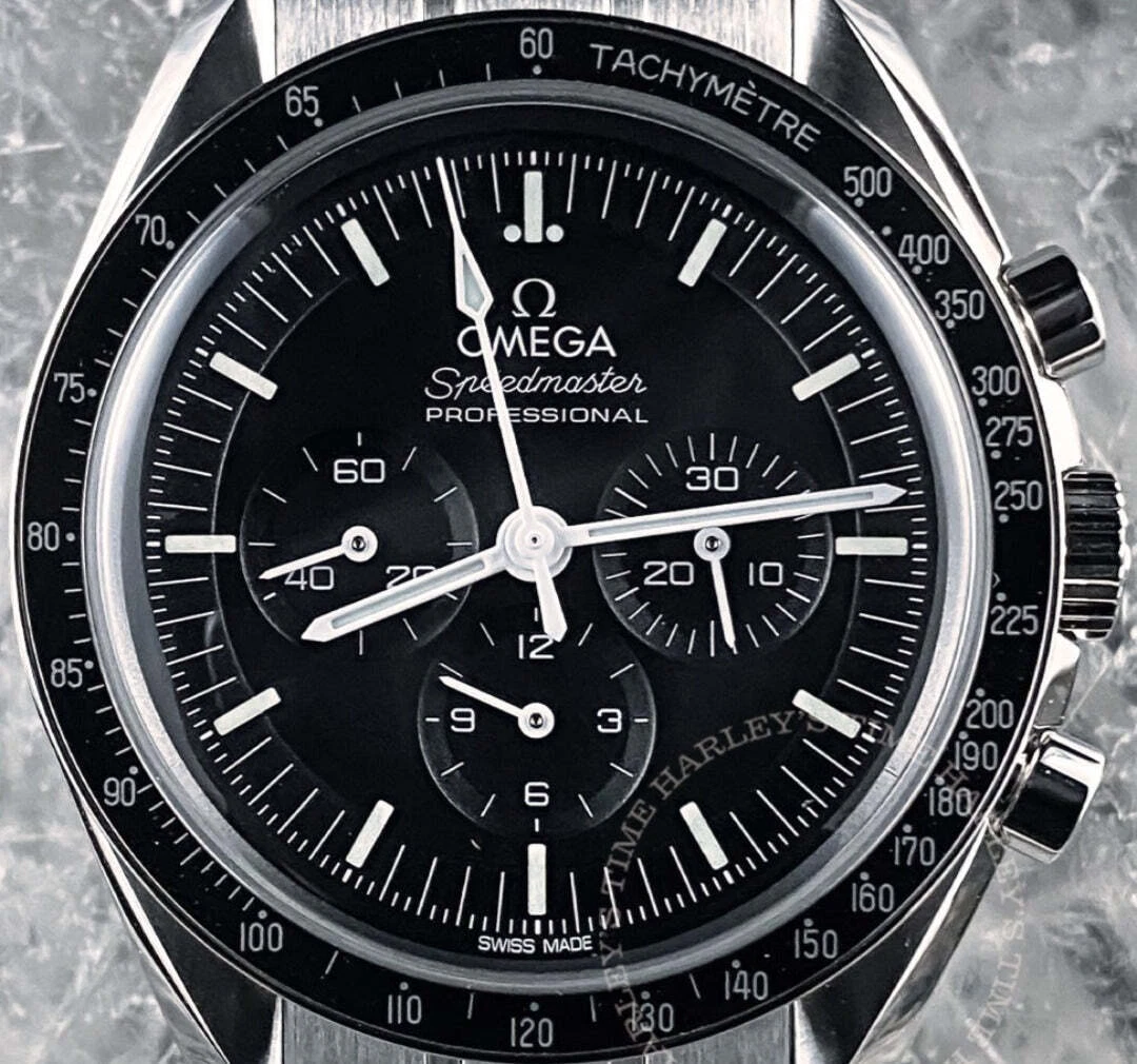 Omega Speedmaster Moonwatch Black 42 310.30.42.50.01.001