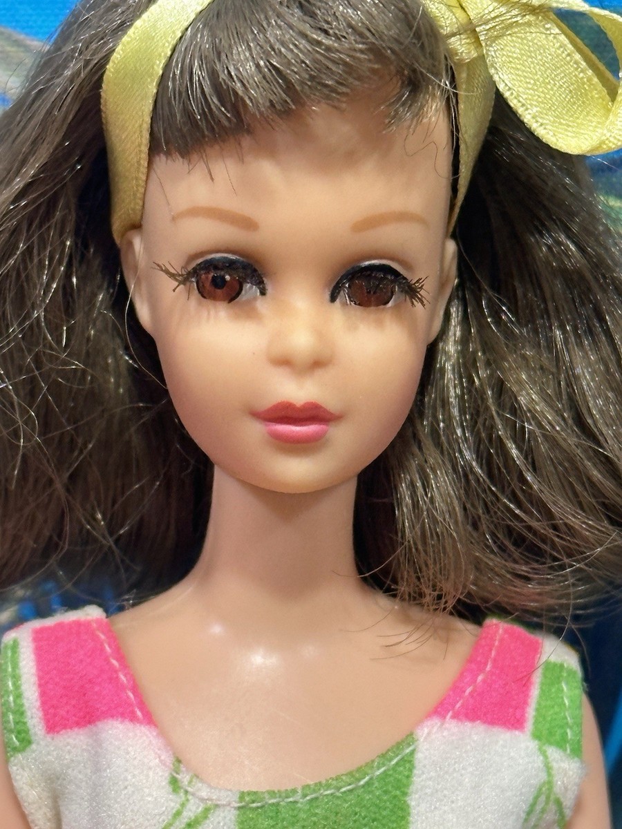 Vintage Francie Barbie Doll Brunette TNT Mod 1966 Japan Vintage Francie Barbie Doll Brunette TNT Mod 1966 Japan