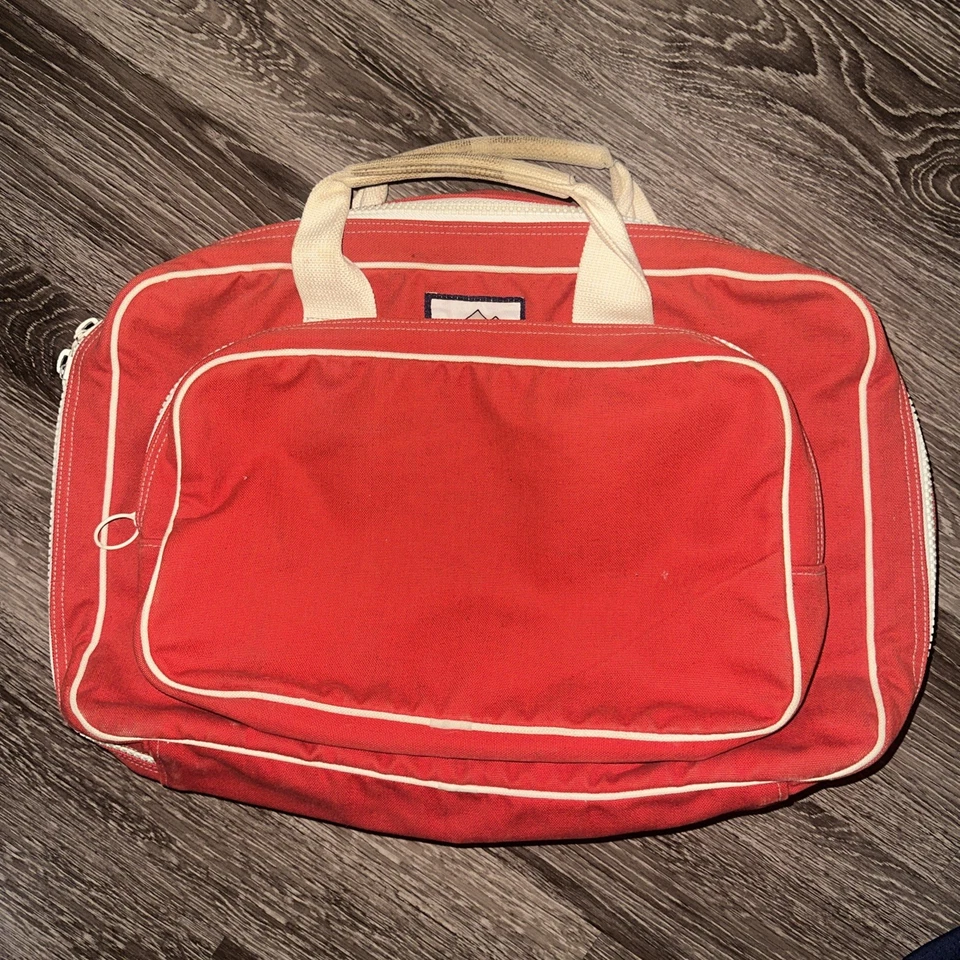 Vintage HIGH SIERRA heavy canvas clothing garment travel shoulder bag No Are - Image 2 of 4