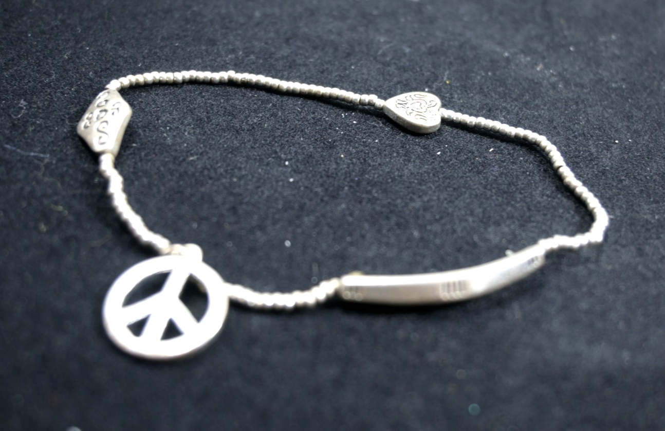 Silver-Tone Heart & Peace Sign Anklet Bracelet-image