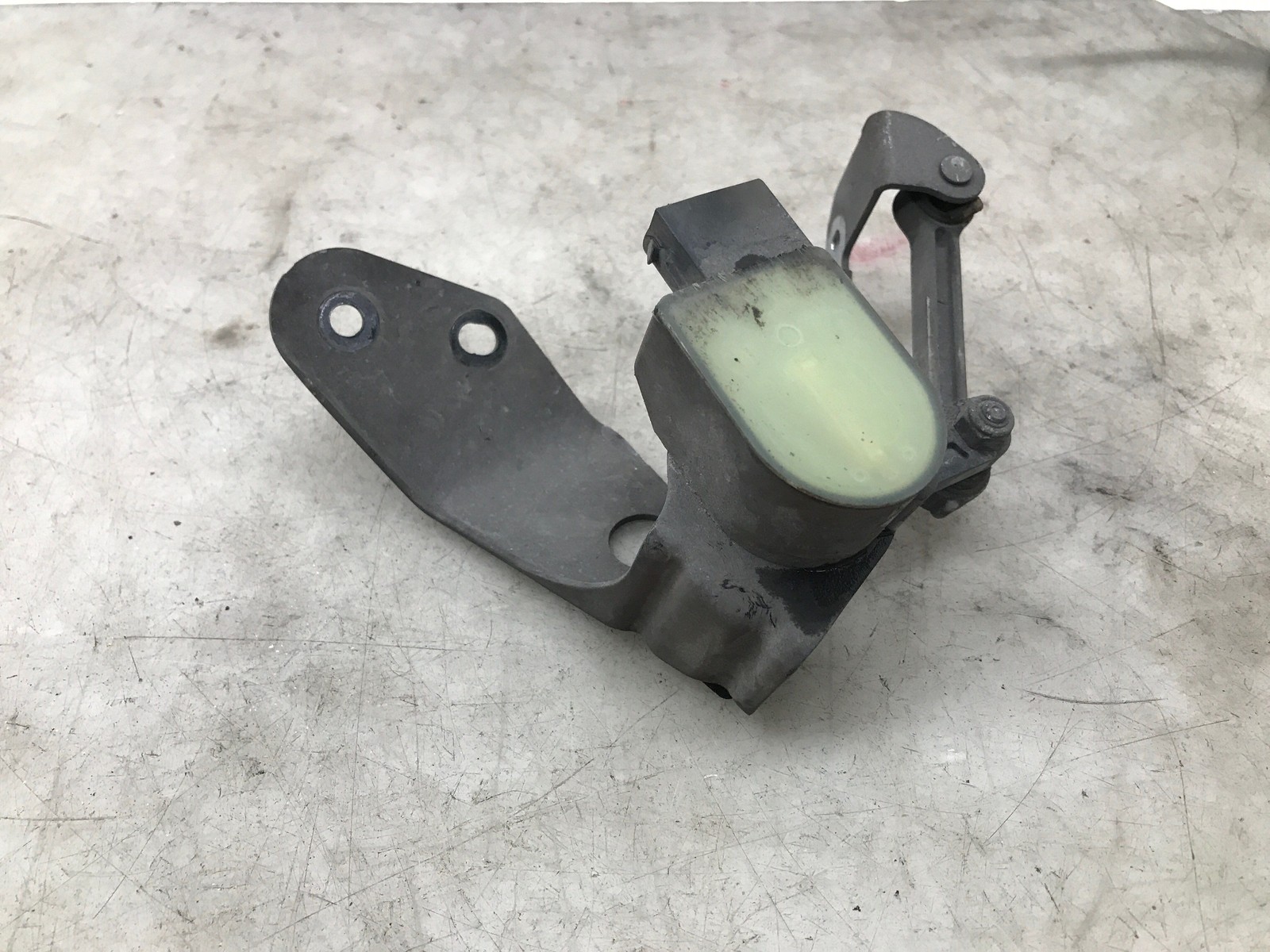 2006-2012 BENTLEY CONTINENTAL LEFT & RIGHT REAR RIDE HEIGHT SENSOR 4E0616571E