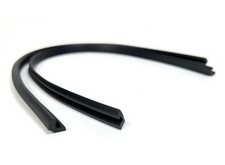 Lambretta Horn cast side rubber Black pair MB