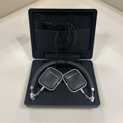 Harman Kardon Soho On-Ear Wired Headphones With Carrying Case