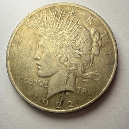 1922 Peace Dollar $1 Silver Coin Circulated 0.9 Fineness Business Strike