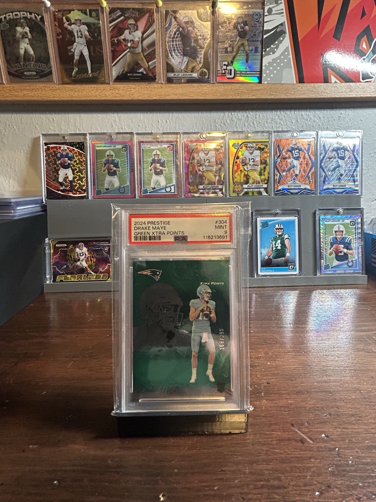 2024 Panini Prestige Drake Maye Xtra Points Green Rookie #304 /299 PSA 9