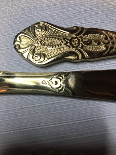 Posate tono oro senza marchio stile ornato bellissimo dettaglio molto pesanti set 20 pezzi - Foto 7 di 13