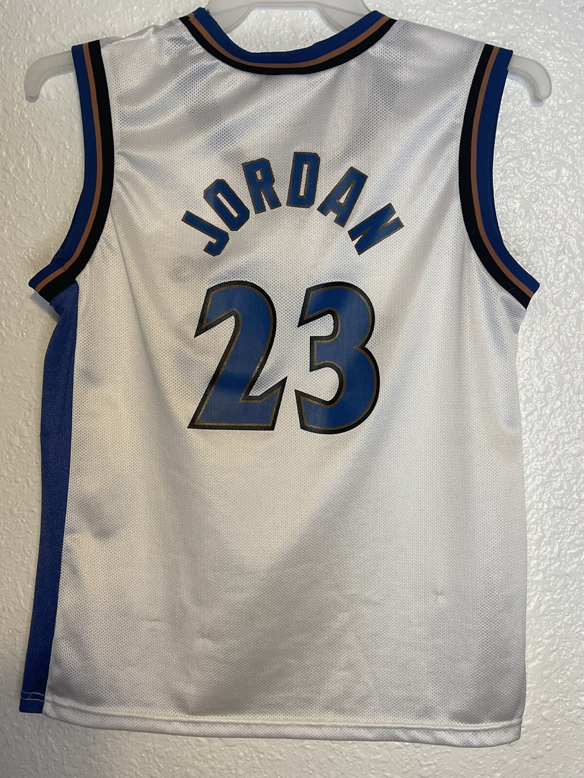 Picture 1 of 5