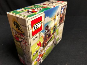 LEGO 7950 Castle Kingdoms Knight's Showdown from 2010 NEW NIB