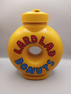 2016 Universal Studios The Simpsons ''Lard Lad Donuts'' Plastic Water Bottle