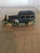 Rare 1930s 7+ inch, Cast Iron AC Williams (?), Pierce Arrow, “take apart” Sedan