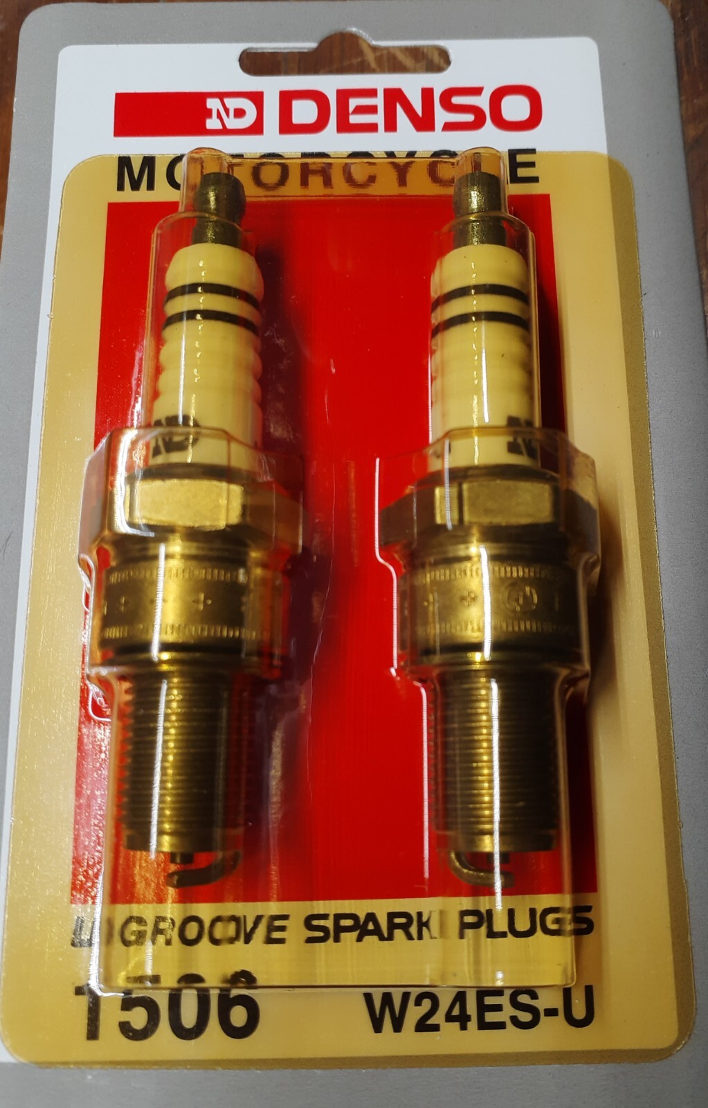 2-DENSO W24ES-U Spark Plug ND 4030  NGK B8ES Bosch W3CC Autolite 4054 Accel 142