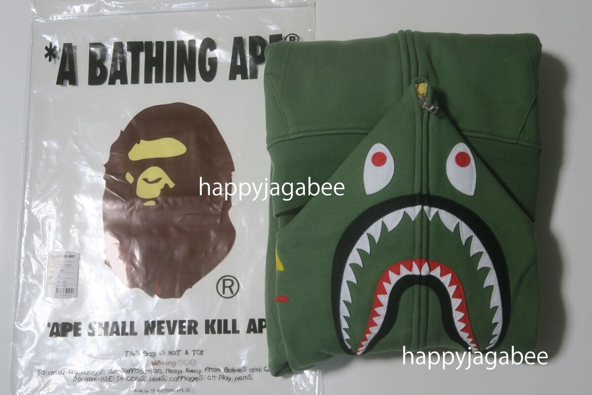 A BATHNIG APE Men's 2ND SHARK FULL ZIP HOODIE 1K70115006 r A BATHNIG APE Men's 2ND SHARK FULL ZIP HOODIE 1K70115006 r