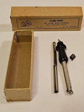 Vintage Columbia Minerva Deluxe Rug Needle Set, Original Box  #90