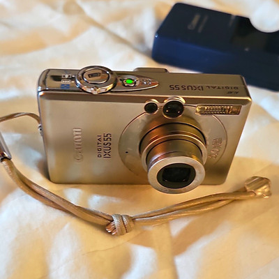 Canon IXUS Digital IXUS 55 Compact Digital Camera, 5.0MP, 3x Zoom, Silver, USB