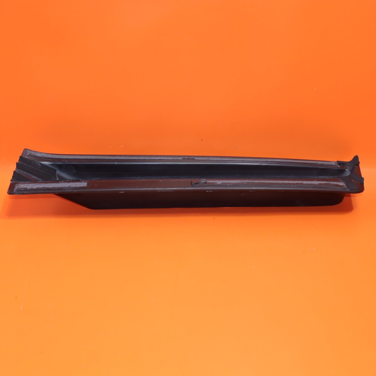 Rolls-Royce Cullinan 2019-2022 Left Bumper grille P/N 51117448905