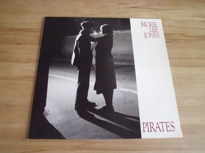 LP   RICKIE LEE JONES  -  PIRATES       WARNER BROTHERS RECORDS