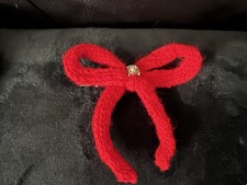 Ręcznie robiona dzianinowa spinka do włosów I-Cord czerwona kokardka fabrycznie nowa