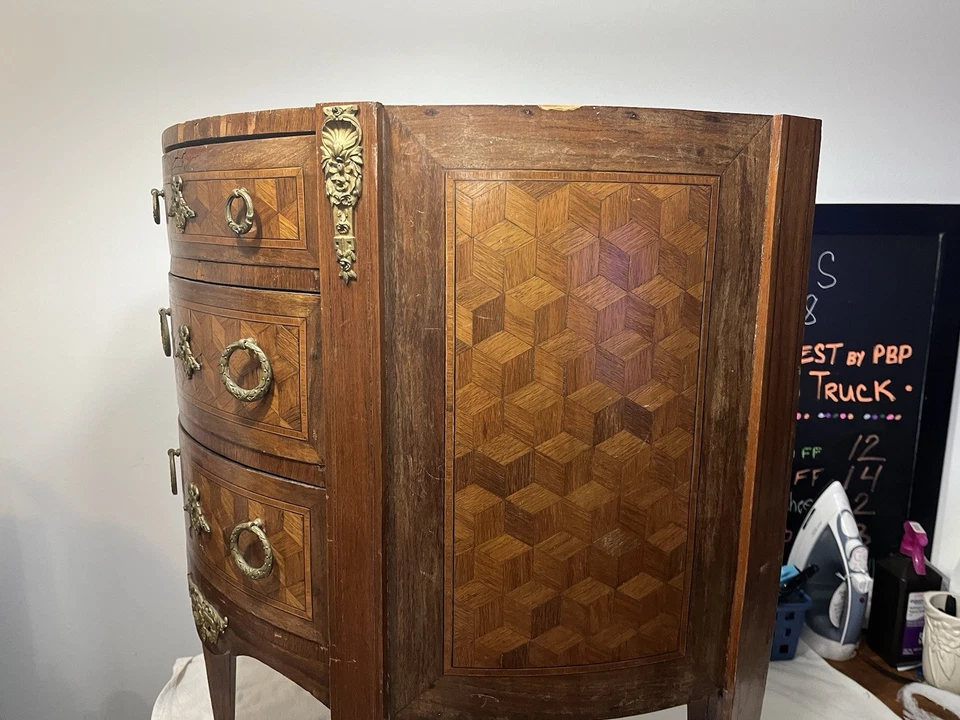 French Inlay SideTable 3 Draw NO  Marble Top Vintage Hardware Craftsmanship - Image 3 of 4