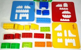 2012 LEGO Duplo Creative Sorter 6784 with 19 Bricks & 3 Sorter Plates