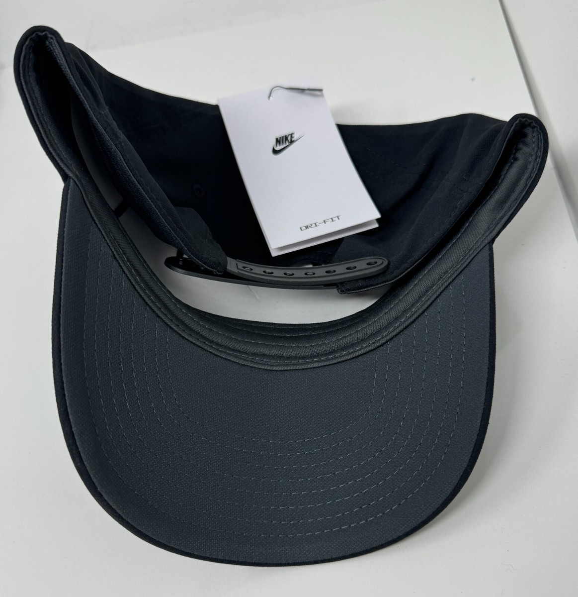 Nike Club Cap Black White Swoosh FV5563-010 Size L/XL Unisex