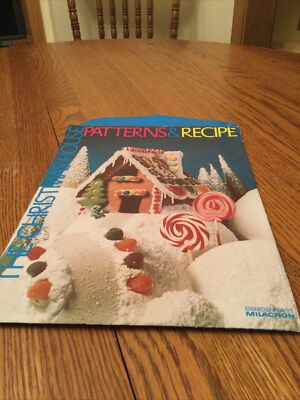 GINGER BREAD HOUSE CHRISTMAS Pattern Cincinnati Milcron Employee Gift 1977.