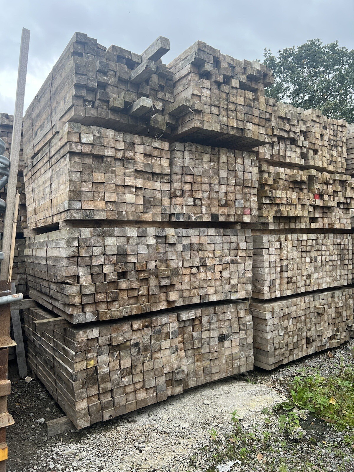 New - Timber / Wooden Lengths / Skids / Posts - 3x3 / 4x3 x 2m / 2.3m ...