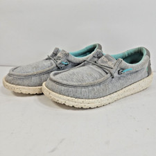 Hey Dude Wally Stretch. Youth Size 3-4. UK 2, EU 35 . Lace Up Loafers. Gray.