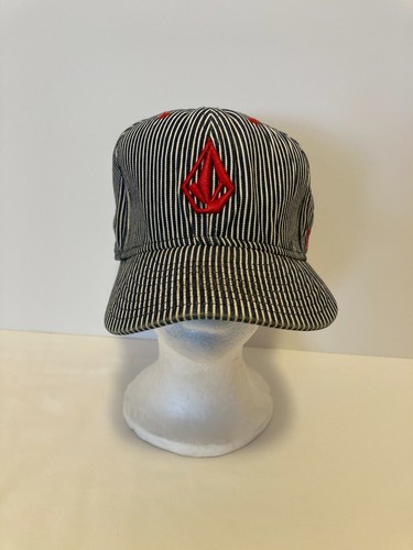VOLCOM New Era 59Fifty Men's Baseball 