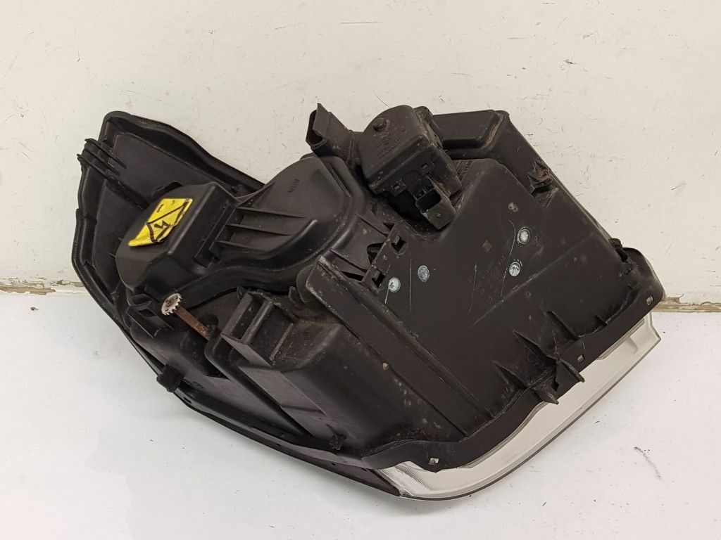 Renault Vel Satis 2004 LHD 2.2dCi front left xenon headlight 