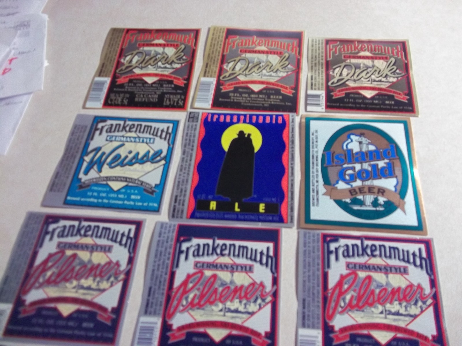 30 Different FRANKENMUTH BREWING BEER BOTTLE LABELS Michigan Mi. Bar Tavern