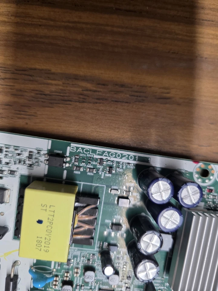 Placa principal 32" Magnavox 32PFL4664/F7 (BACLFAG0201 1) ACLFH01F ACLFGMMA-001 - Imagem 2 de 3