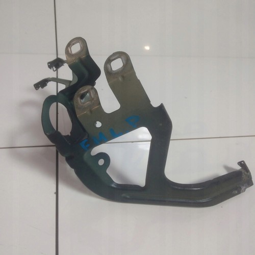 Kotflügelhalter BMW F11 Halterung  Vorne Links