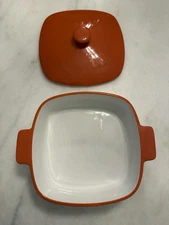 KitchenAid Streamline Ceramic Bakeware 2.8 Quart Casserole Brown Orange Lid Pan