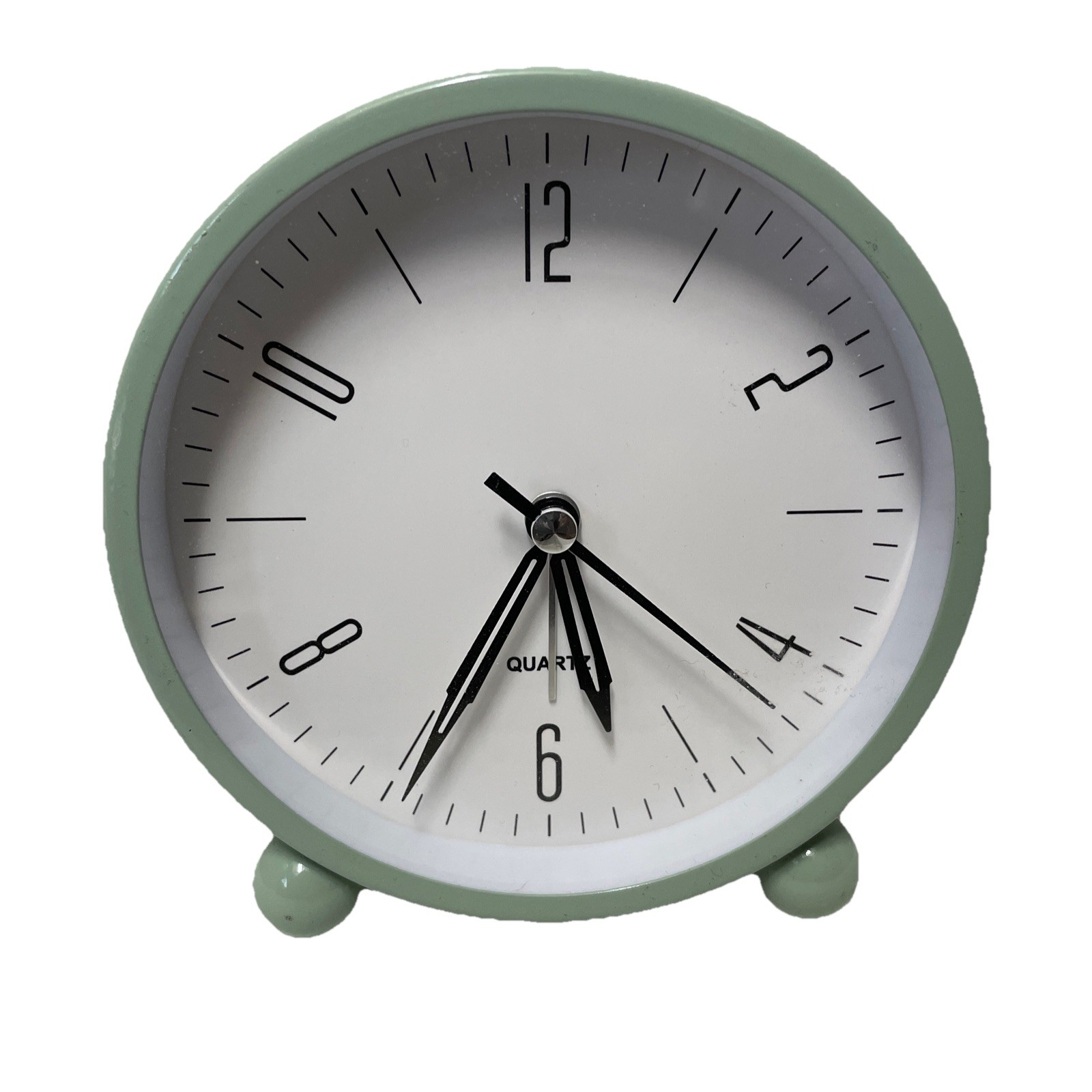 4 Inch Round Non Ticking Battery Operated Silent Snooze Light