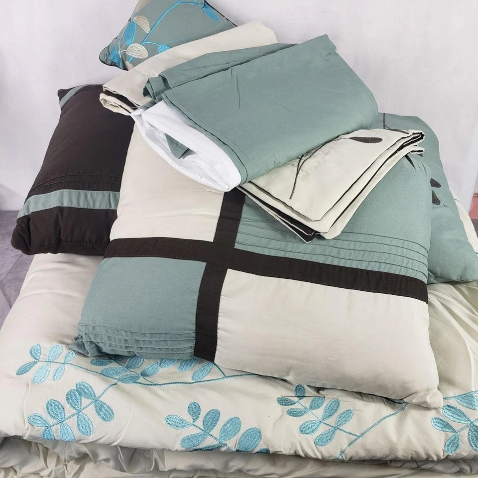 Chic Home Design Bliss Garden 8 Piece Comforter Set Queen Embroidered Aqua Brown - Image 3 of 4