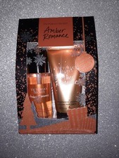 RARE VICTORIA  S SECRET AMBER ROMANCE 2PC CHRISTMAS SET/KIT MINIS TRAVEL SIZE NEW