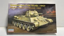 1/72 Eastern Express Medium Tank T-34/76 mod. 1942 #72050. Open Box