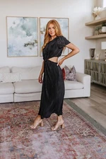 Pocket Full of Sunshine Plisse Maxi Dress Davi & Dani Sz Med Black Chic Party AL