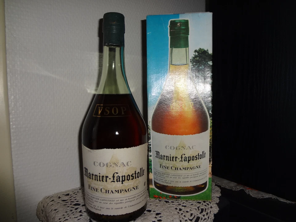vieille bouteille cognac MARNIER LAPISTOLLE 70cl - Photo 1/1