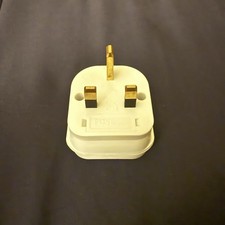 US/EU to UK Plug Adapter European Travel Accessory Plug Adapter