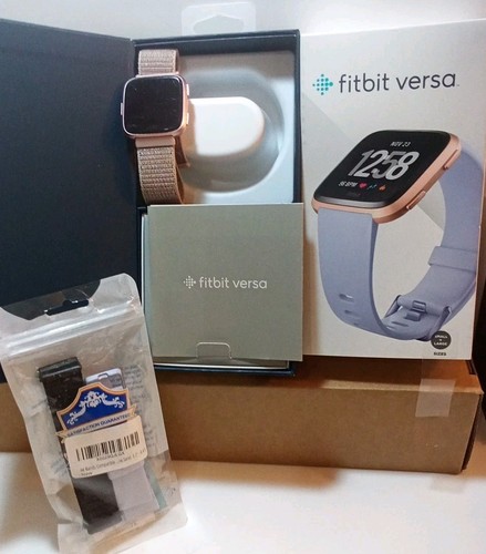 Fitbit Versa Fitness Aktivitätstracker - Periwinkle/Roségold OHNE LADEGERÄT