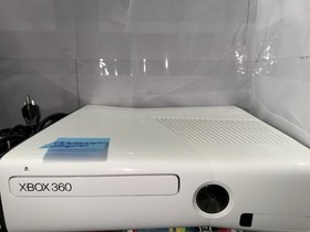 Microsoft Xbox 360 S slim white Console 3rd Party Hard drive 320GB Tested