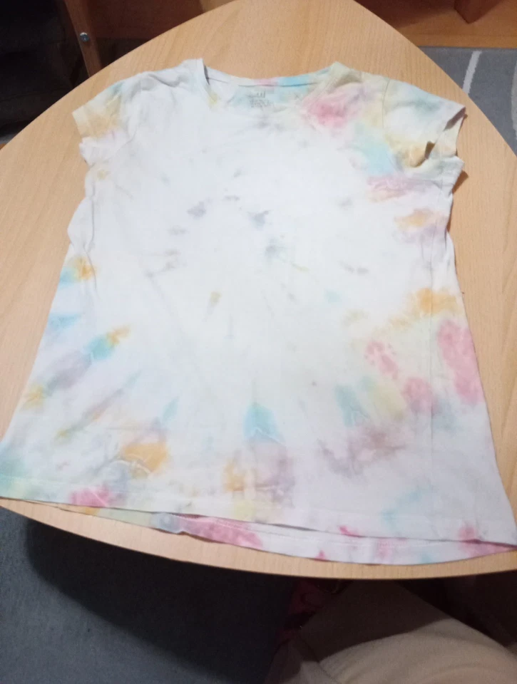 schönes Shirt, T-Shirt, Mädchen, Gr. 134/140 bunt batikoptik👕