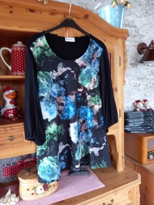 Ulla Popken Tunika/Shirt Gr. 50/52        (51)