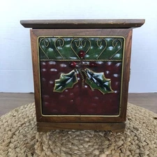 Vintage Unique Christmas Holly Decorative Wood Trinket Box 40’s