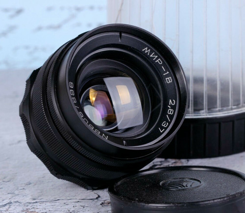 Mir-1B 37 mm / 2.8 Soviet lens Vintage lens high-aperture M42 Mount