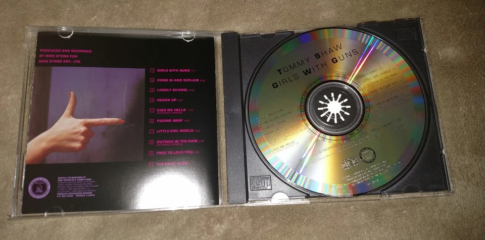 TOMMY SHAW styx cd GIRLS WITH GUNS absolute 104  Foto 3 de 3