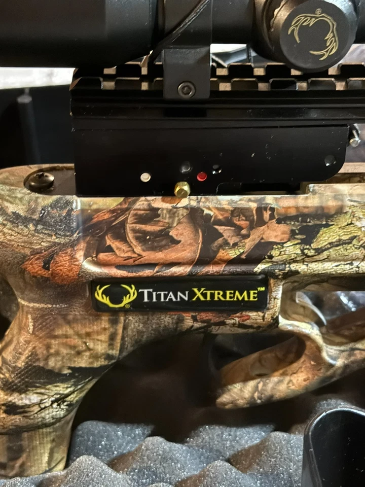 Ten Point Titan Xtreme Cross bow w/ scope, case and arrows - Image 3 of 4